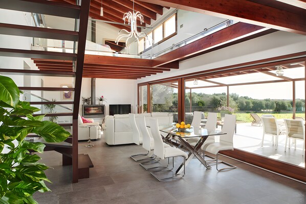 Dining - Country House 'Maimo' with Private Pool, Wi-Fi and Air Conditioning (Santanyí)