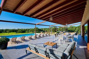 Outdoor dining - Country House 'Maimo' with Private Pool, Wi-Fi and Air Conditioning (Santanyí)