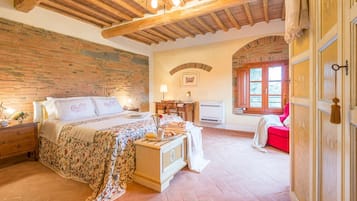 3 chambres, Wi-Fi gratuit, draps fournis