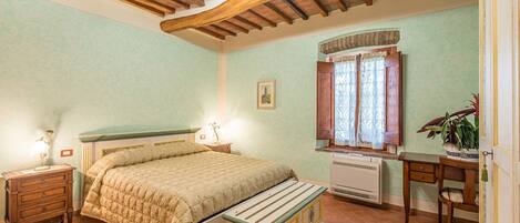 2 chambres, Wi-Fi gratuit, draps fournis