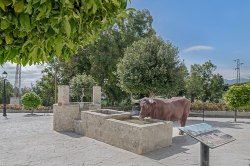 Holiday Home 'Casa Tahivilla' with Private Terrace, Private Garden and Wi-Fi