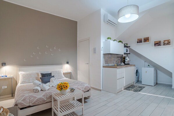 1 bedroom, iron/ironing board, free WiFi