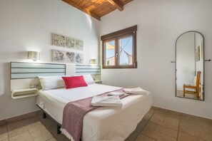 2 chambres, accès au Wi-Fi (inclus), literie fournie