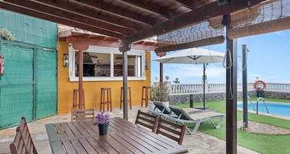 Ferienhaus 'Terrazita' mit Meerblick, Wi-Fi und Klimaanlage