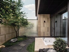 Luxury Suite, 1 King Bed, Non Smoking, Garden View | In-room safe, laptop workspace, blackout drapes, soundproofing