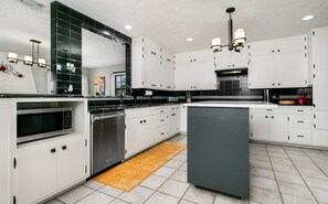 Fridge, microwave, dishwasher, coffee/tea maker