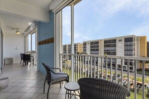Property grounds - Winter Escape Casa Marina 432 | Bay Views, Screened Balcony, and Updated Comforts (Fort Myers Beach)