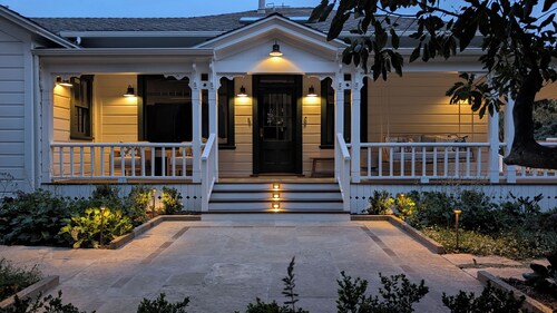 Beautiful Magical Historic Webster House at Eleison Farms - Avocado Ranch 3 BD/2 BA