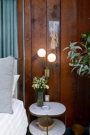 3 chambres, bureau, fer et planche à repasser, accès au Wi-Fi (inclus)