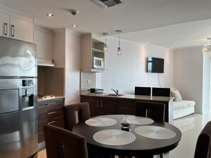 Interior - Luxury Apartment overlooking the Guayas River in Puerto Santa Ana Guayaquil (Guayaquil)