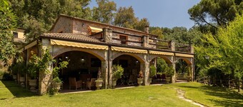 Country House 'Finca La Lobera' with Pool, Mountain Views, Wi-Fi & A/C