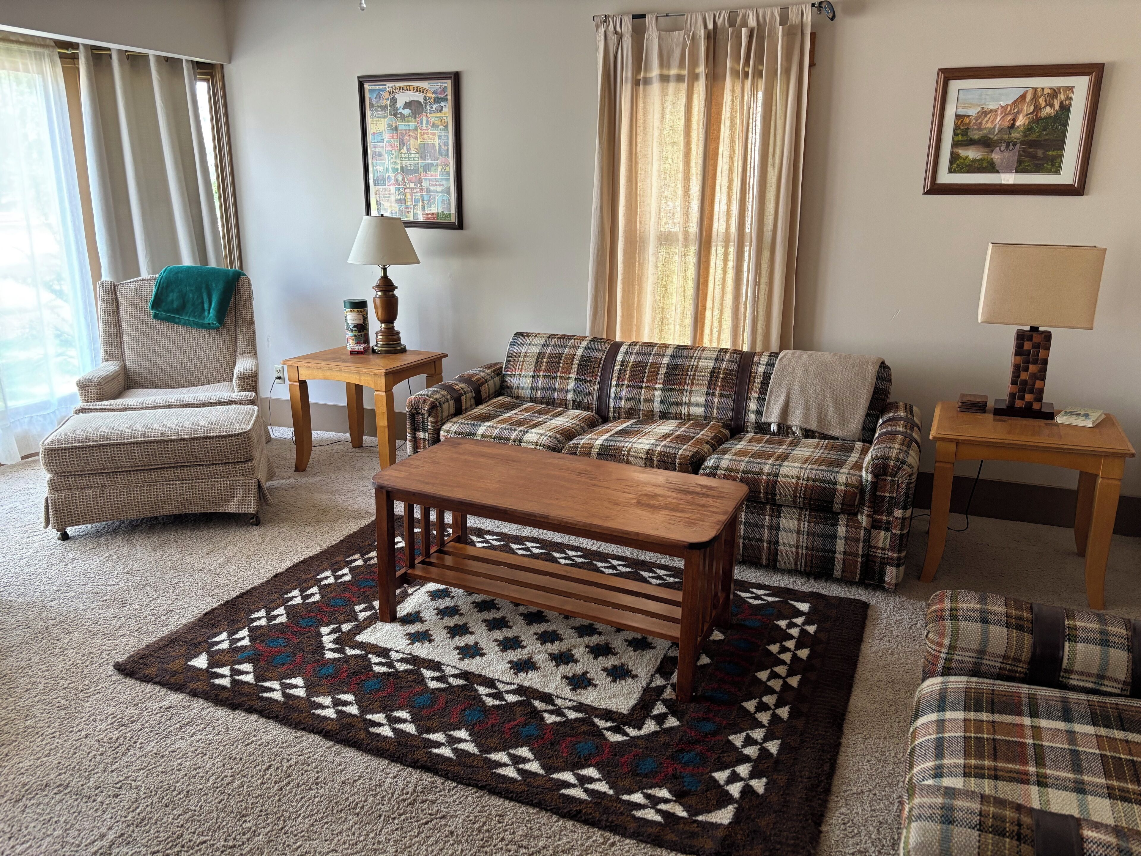 Televisor intel·ligent i llibres 