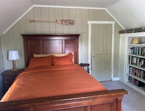 3 bedrooms, WiFi, bed sheets, wheelchair access