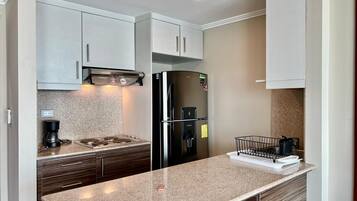 Fridge, microwave, coffee/tea maker, blender