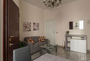 Living area - GuestHost - Sweety Apartment near MM Ottaviano (Roma)