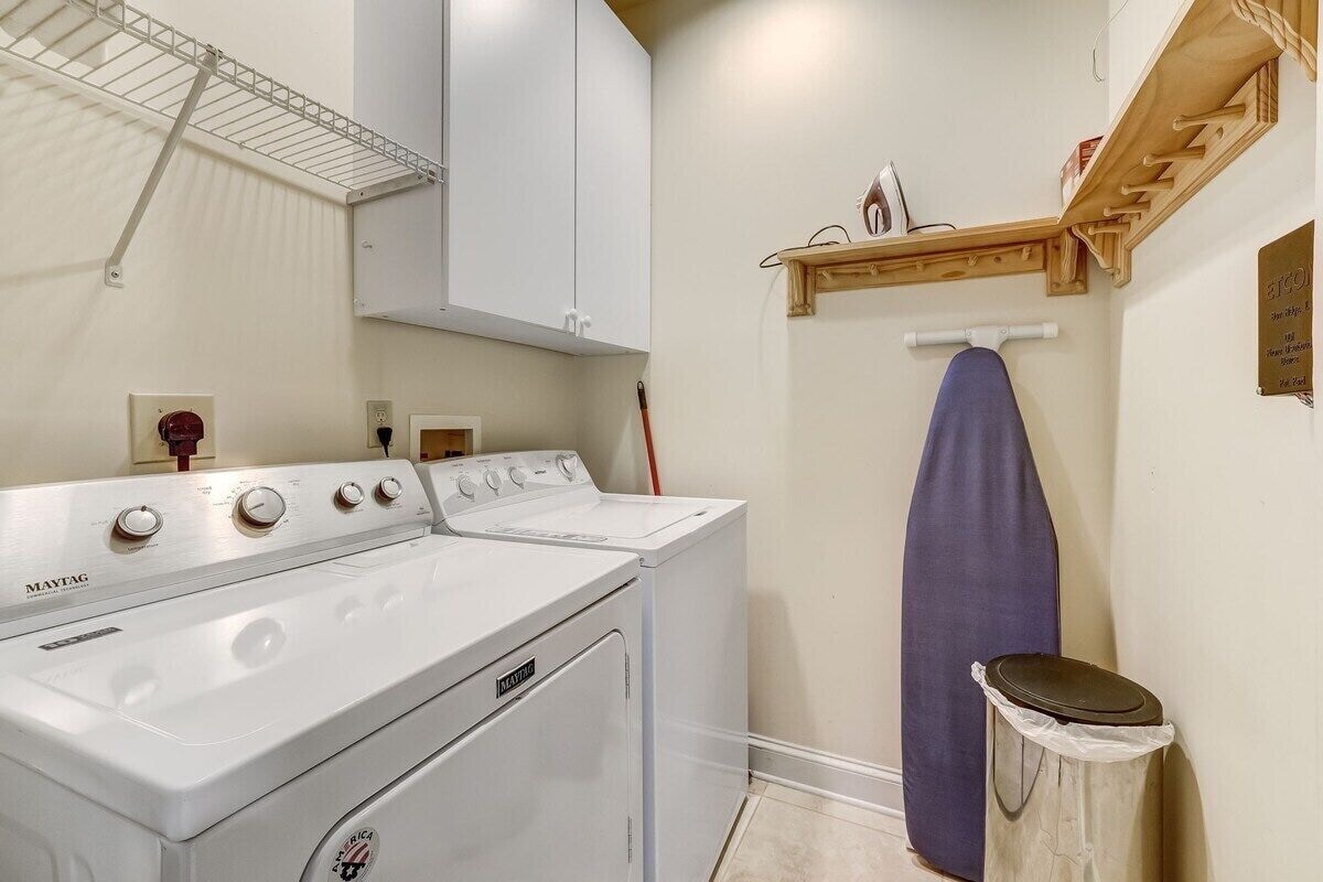 Photo 22 of Lions View+Bridge Tender|Waterfront|5-min walk DTN