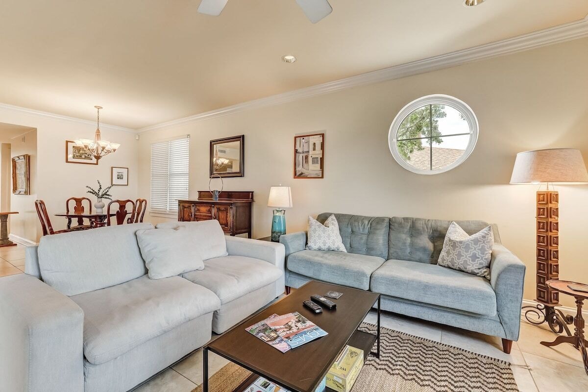 Photo 7 of Lions View+Bridge Tender|Waterfront|5-min walk DTN