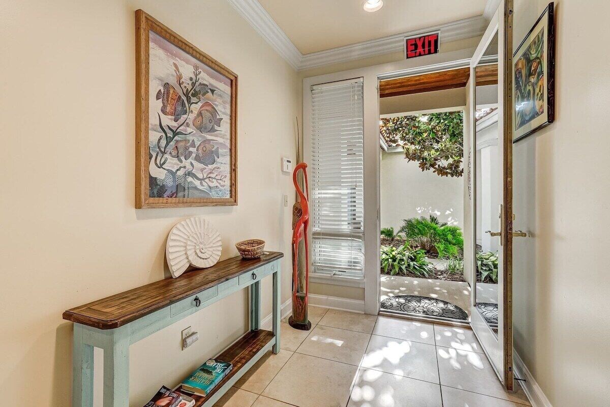 Photo 5 of Lions View+Bridge Tender|Waterfront|5-min walk DTN