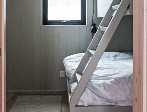 2 bedrooms, WiFi