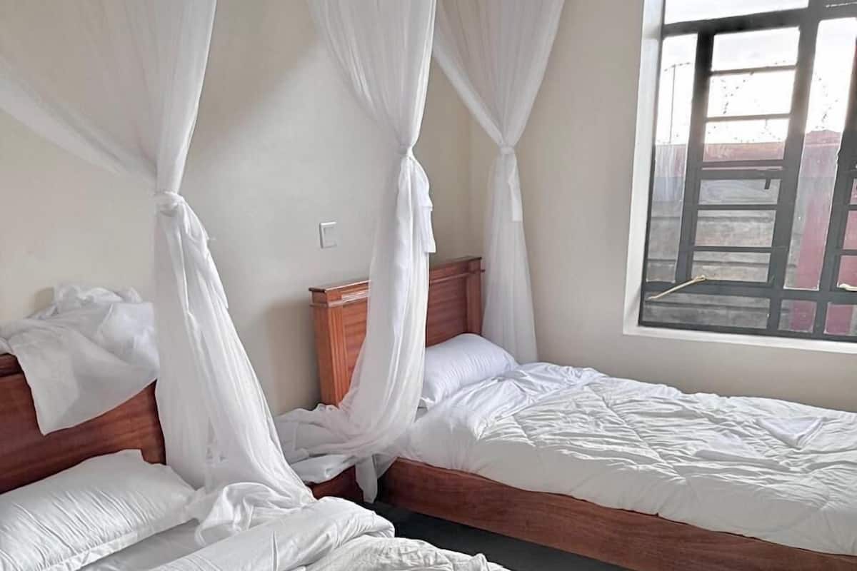 Kannettavalle tietokoneelle sopiva työtila, ilmainen Wi-Fi