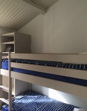2 Schlafzimmer, Internetzugang
