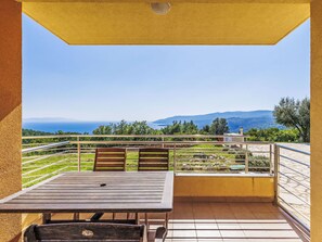 Outdoor dining - Orhideja und Magnolia by Interhome (Rabac)