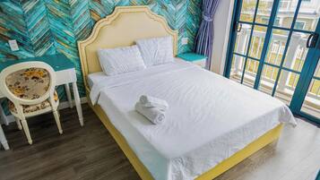 Luxury Villa, Garden View | 4 bedrooms, free WiFi, bed sheets