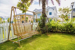 Children’s play area – outdoor - Luxury 4 br Emerald Villa-Novaworld PT (Phan Thiet)