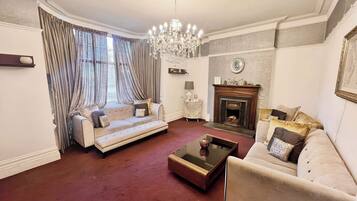 Rumah | Area keluarga | TV