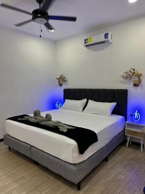 객실 내 금고, 암막 커튼, 무료 WiFi