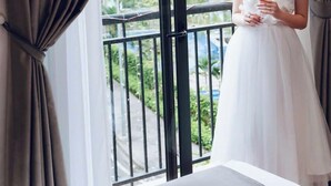 Ảnh chưa phân loại, 2 trong số 35 ảnh, nút