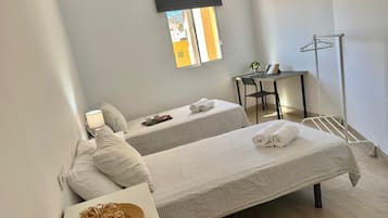 3 bedrooms, free WiFi, bed sheets