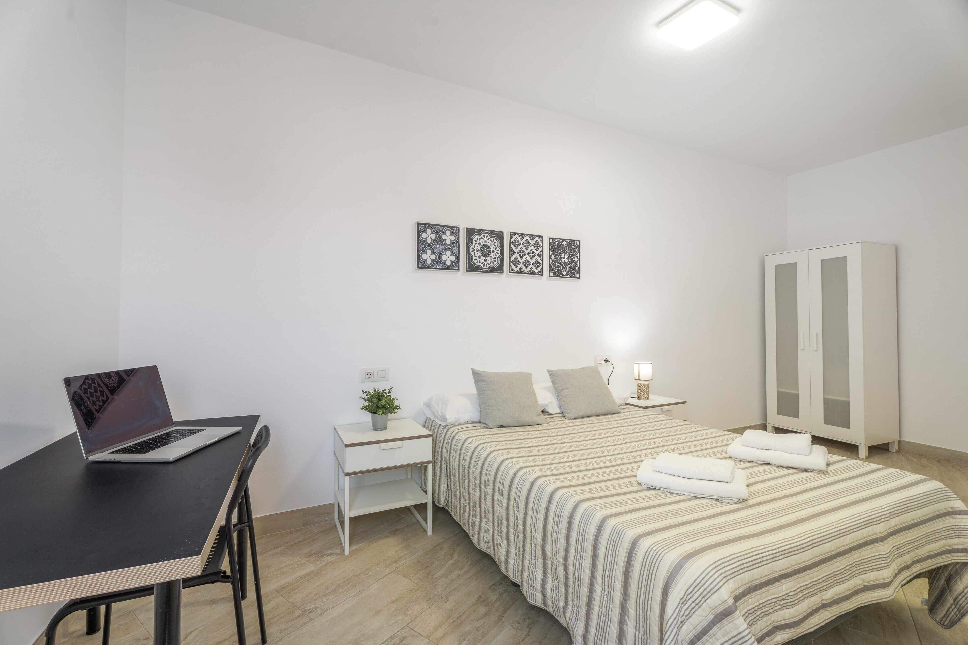 3 chambres, Wi-Fi gratuit, draps fournis