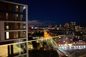 Property grounds - London Escape at Duke Avenue (London)