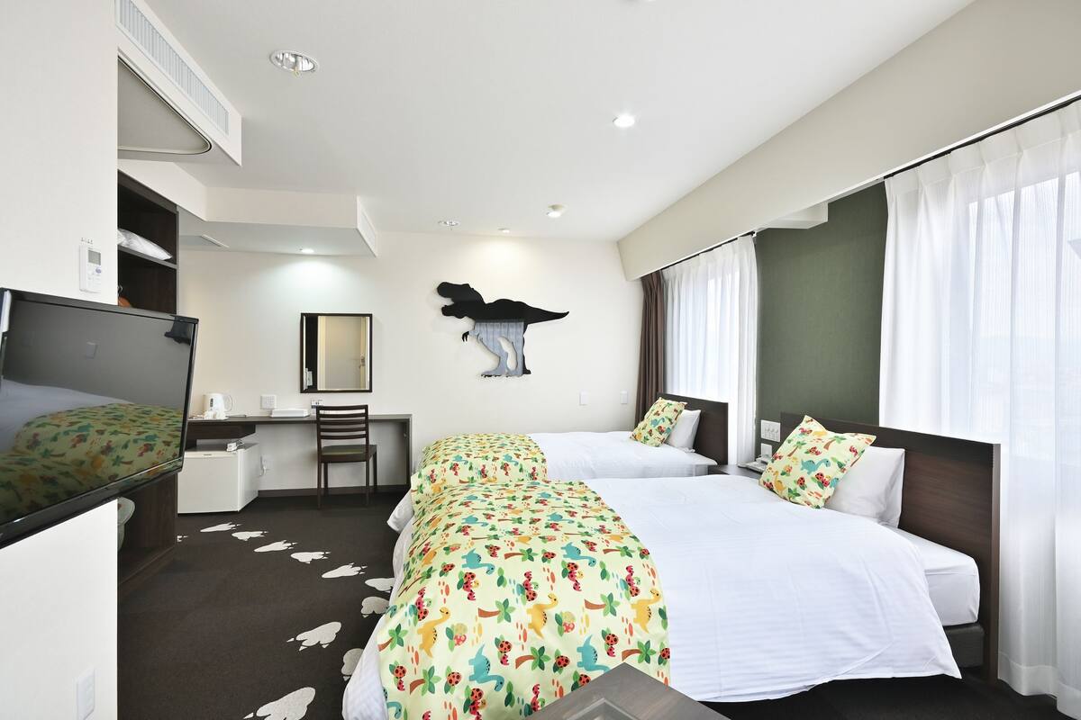 Iron/ironing board (on request), WiFi (free), bed sheets