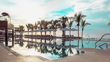Piscine couverte