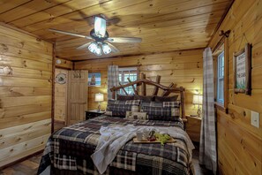 1 bedroom, iron/ironing board, travel crib, WiFi