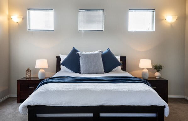 2 Schlafzimmer, Bügeleisen/Bügelbrett, kostenloses WLAN, Bettwäsche