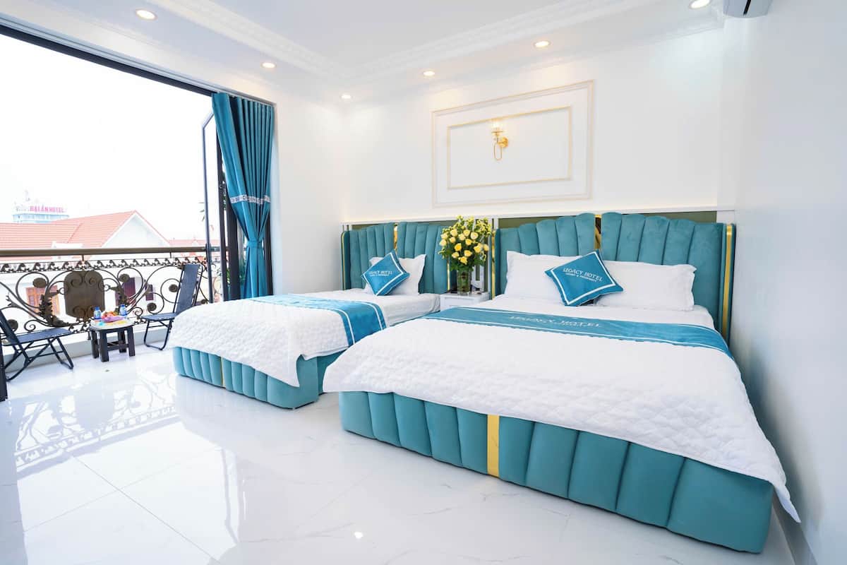 Family Triple Room, City View | 1 bilik tidur, Wi-fi percuma
