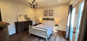 4 dormitorios, tabla de planchar con plancha, wifi gratis y ropa de cama