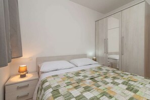 2 camere, culla da viaggio, Wi-Fi, lenzuola