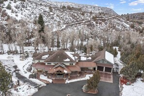Exterior - Grand Escape at R&D Ranch - Snowmobiling, Hot tub (Heber City)