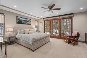 6 عدّة غرف نوم ومكتب ومكواة/لوح كي وسرير سفر