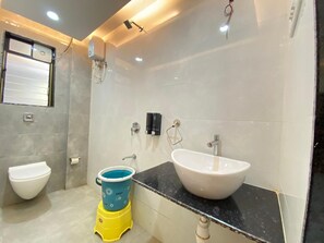 ห้องแฟมิลี่ | โต๊ะทำงาน, Wi-Fi ฟรี