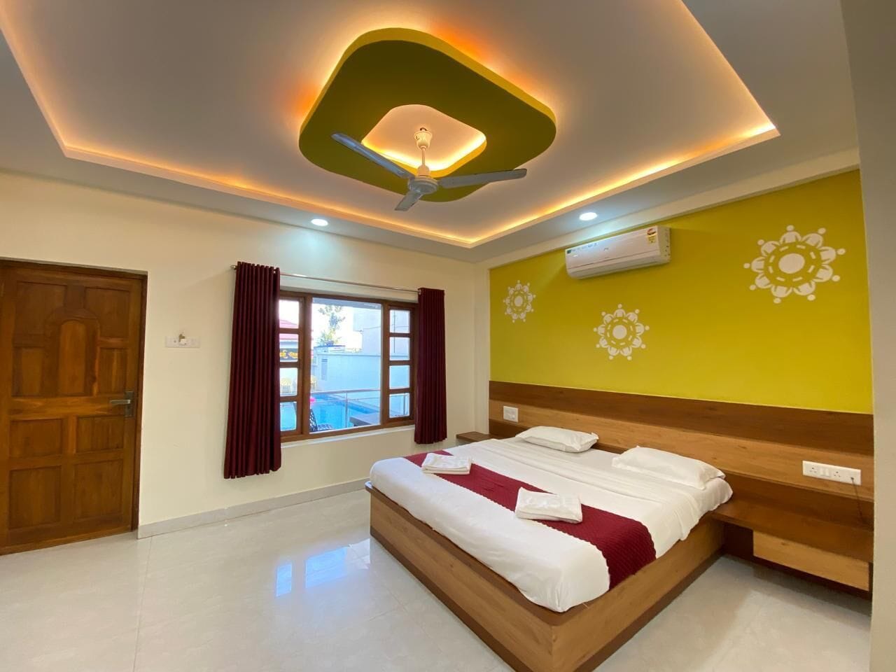 Rom – deluxe | Skrivebord og wi-fi (inkludert)