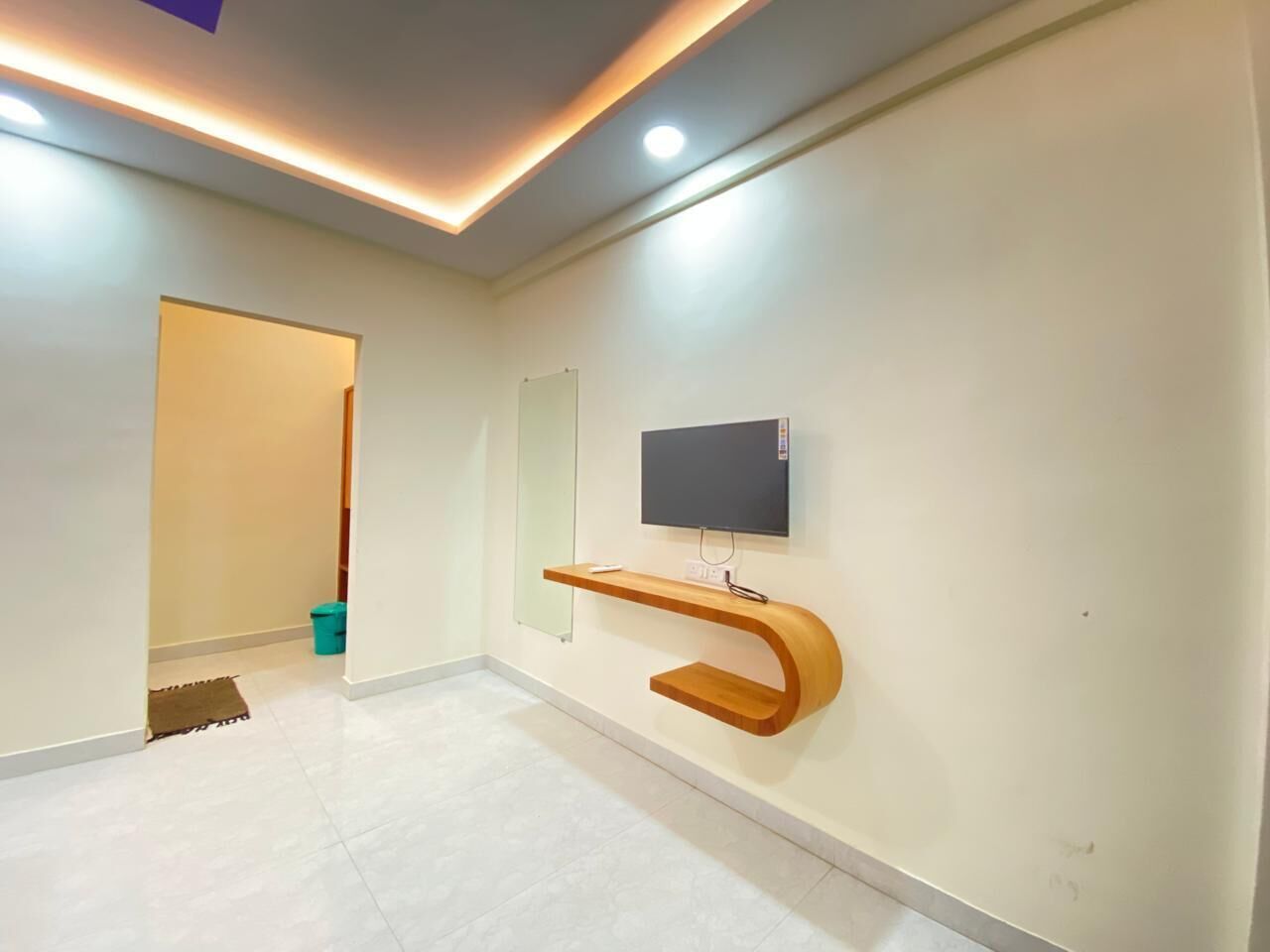 Deluxe Room | Desk, free WiFi