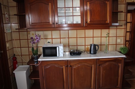 Shared kitchen facilities