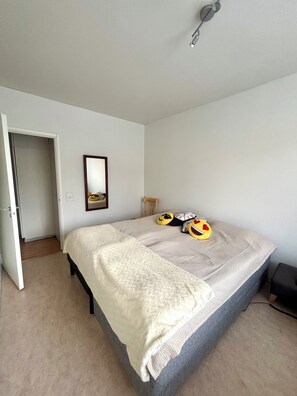 1 bedroom, Internet, bed sheets, wheelchair access - Charming Kemi Apartment with Sauna department & Free Parking (Kemi)