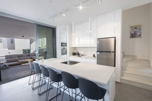 Villa, 4 soverom, privat basseng, hageutsikt | Innvendig