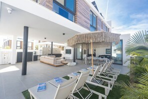 Terrace/patio - Protaras Aqua Pearl Villa Aq18 (Paralimni)